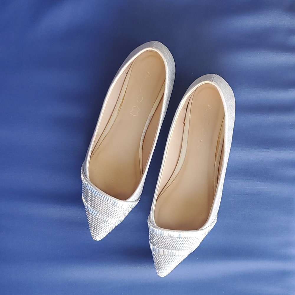 Aldo Silver Flats Size 6.5